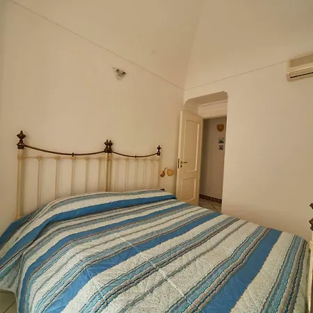 Chiara Marina Grande 카프리