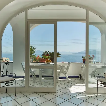 Chiara Marina Grande 펜션